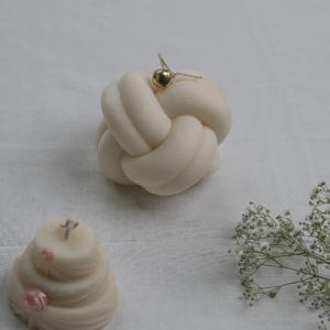 Knot candle