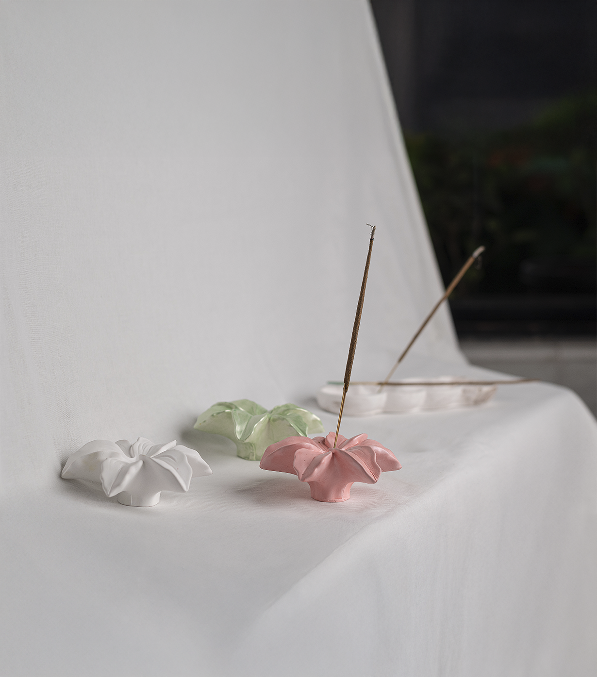 Lilly of purity incense holder