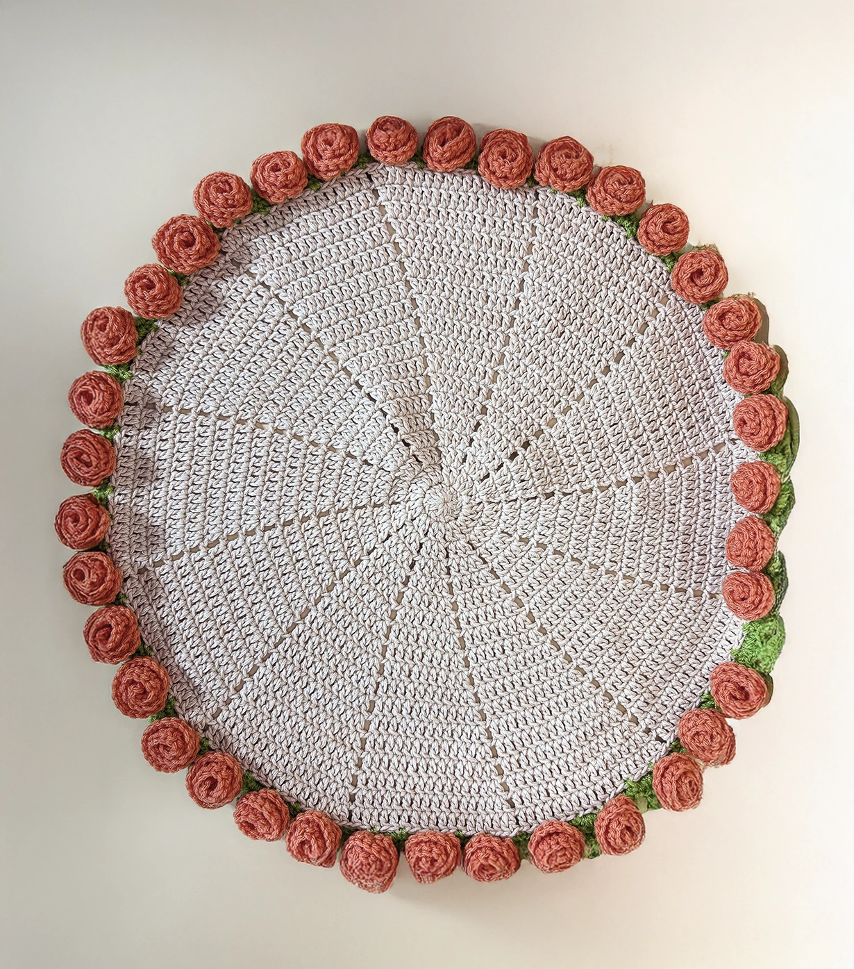 Round table Rose mat - Image 3