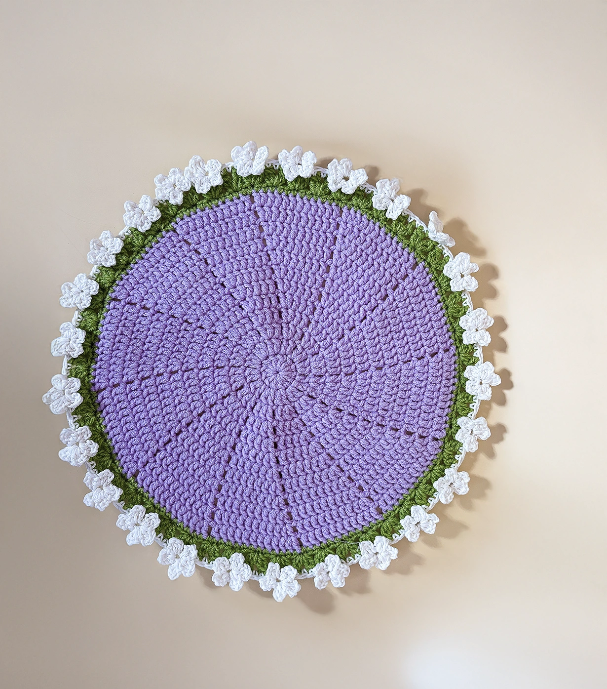 Round daisy table mat - Image 2