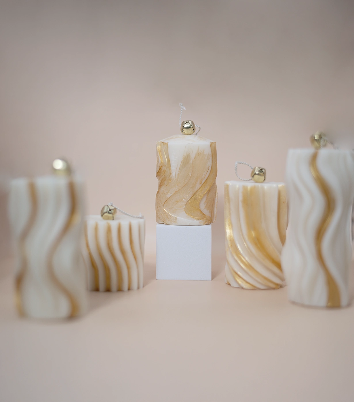 Wavy pillar candles (Small)