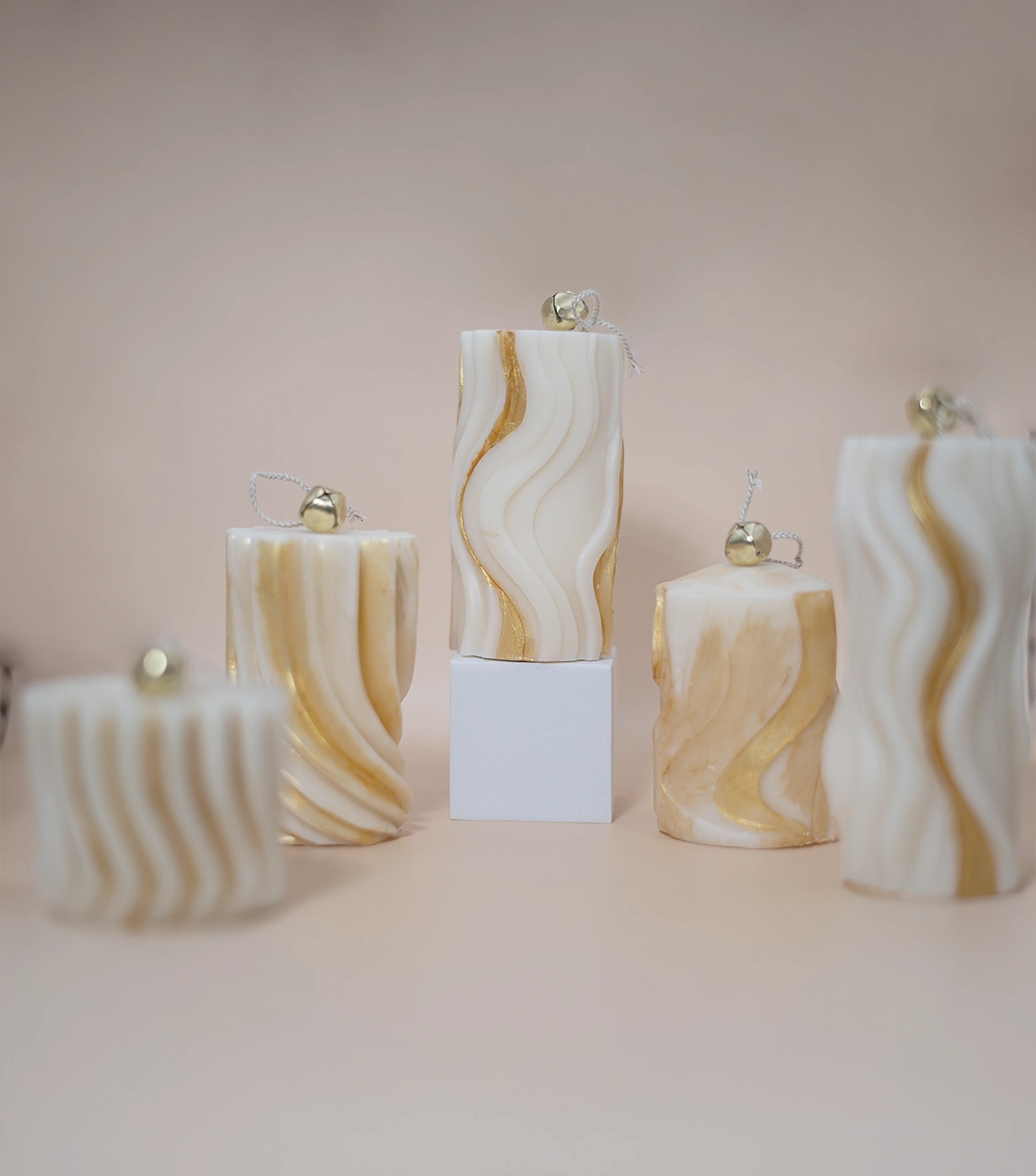 Wavy pillar candles (Small) - Image 3