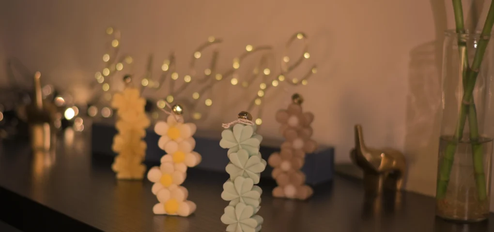 The Rise of Slow Living & Handmade Candle Decoration