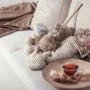 Cozy Home Decor Ideas Using Crochet & Knitted Items – Budget-Friendly Styling